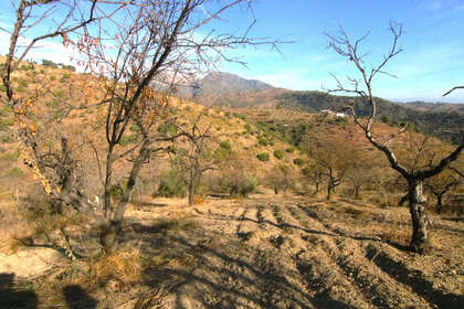 Grund til salg i Tolox, Málaga. 