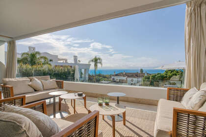 Apartment for sale in Puerto Banús, Marbella, Málaga. 