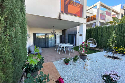 Rijtjeshuizen verkoop in Alicante/Alacant. 