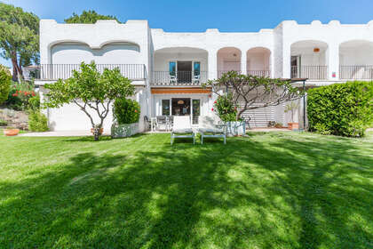 Дом Продажа в Nueva andalucia, Málaga. 