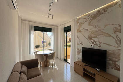 Apartamento venda em Dehesa de Campoamor, Alicante. 