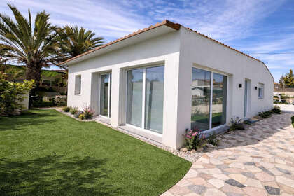 Ранчо Продажа в Monóvar/Monòver, Alicante. 