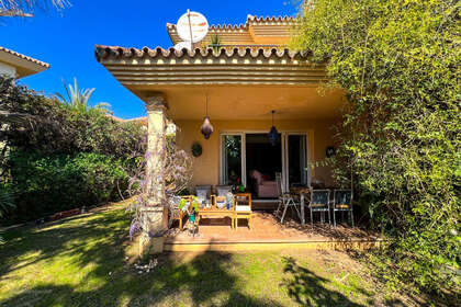 House for sale in Riviera Del Sol, Marbella, Málaga. 