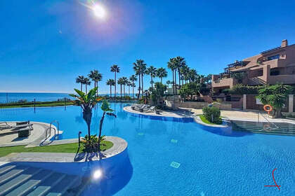 Apartment for sale in Puerto Banús, Marbella, Málaga. 