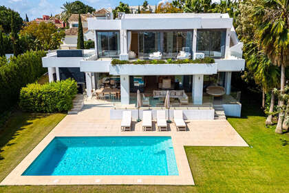 Таунхаус Продажа в Benahavís, Málaga. 