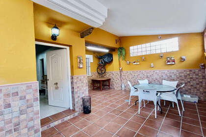 House for sale in Alhaurín de la Torre, Málaga. 