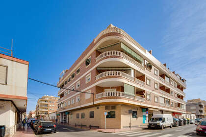 Апартаменты Продажа в Torrevieja, Alicante. 