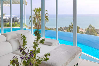 Таунхаус Продажа в Benalmádena, Málaga. 