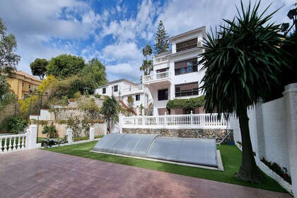 Таунхаус Продажа в El Palo, Málaga - Este. 