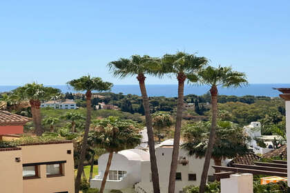 Апартаменты Продажа в Puerto Banús, Marbella, Málaga. 