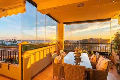 Апартаменты Продажа в Benalmádena, Málaga. 