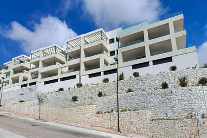 Дом Продажа в Benalmádena, Málaga. 