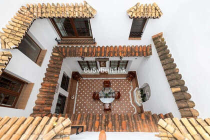 Дом Продажа в Fuengirola, Málaga. 