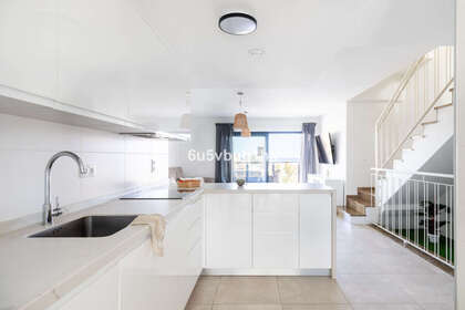 Дом Продажа в Benalmádena, Málaga. 