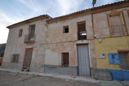 Huizen verkoop in Hondón de las Nieves, Alicante. 