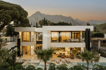 Casa Cluster venda em Nagüeles, Marbella, Málaga. 