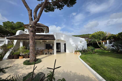 Cluster house for sale in Calahonda, Mijas, Málaga. 