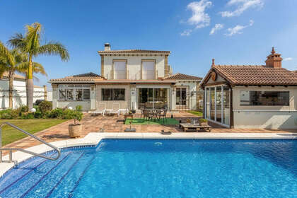 Cluster house for sale in Coín, Málaga. 