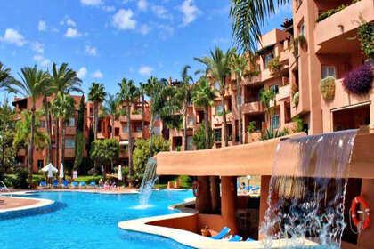 Apartamento venda em Puerto Banús, Marbella, Málaga. 