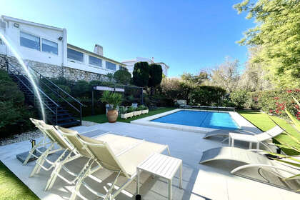 Rijtjeshuizen verkoop in Cerros Del Lago, Marbella, Málaga. 