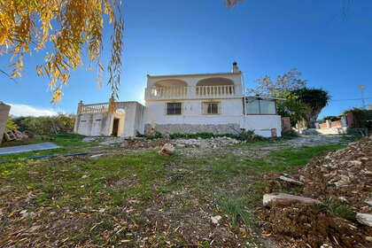 Cluster house for sale in Guaro, Málaga. 