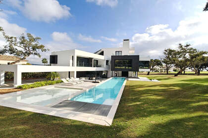 Casa Cluster venda em San Roque, Cádiz. 
