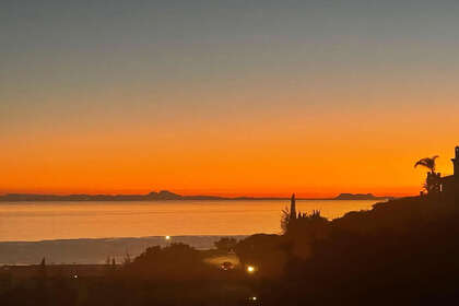 Apartamento venda em Altos de Los Monteros, Marbella, Málaga. 