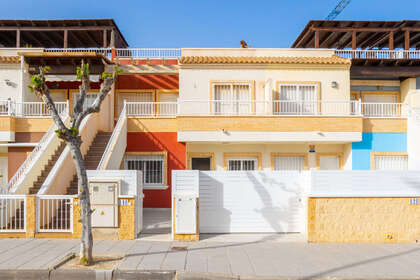 Apartamento venda em Torre de la Horadada, Alicante. 