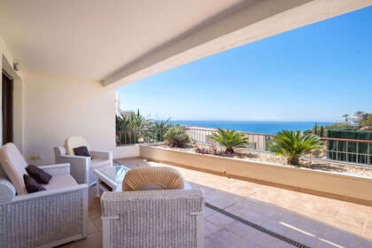 Apartamento venda em Altos de Los Monteros, Marbella, Málaga. 