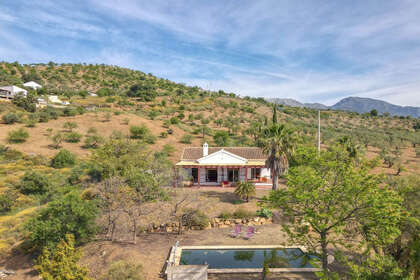 Klynge huse til salg i Tolox, Málaga. 