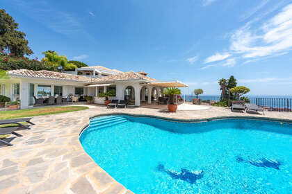 Maison de ville vendre en Benalmádena, Málaga. 