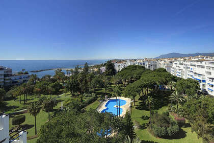Appartementen verkoop in Puerto Banús, Málaga. 