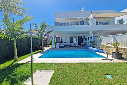 Huizen verkoop in Riviera Del Sol, Marbella, Málaga. 
