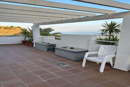Penthouses verkoop in Calahonda, Mijas, Málaga. 