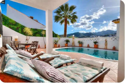 Cluster house for sale in Monda, Málaga. 