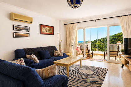 Apartment for sale in Calahonda, Mijas, Málaga. 