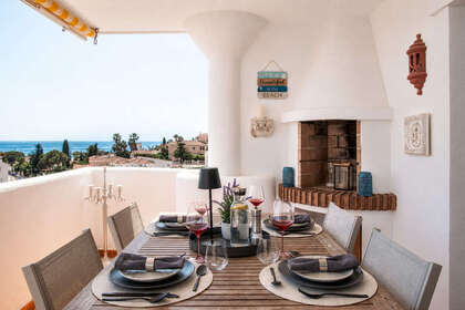 Apartment for sale in Calahonda, Mijas, Málaga. 