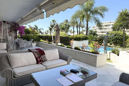 Appartementen verkoop in Puerto Banús, Málaga. 
