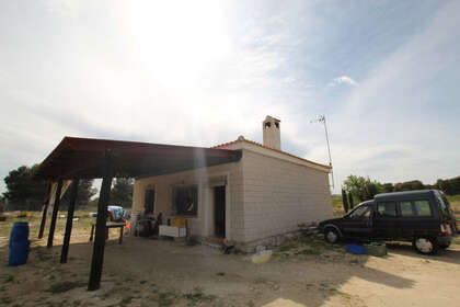 Fincas verkoop in Monóvar/Monòver, Alicante. 