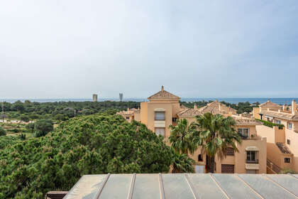 Apartment for sale in Elviria, Marbella, Málaga. 