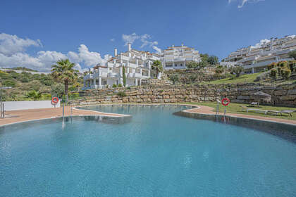 Penthouses verkoop in Nueva andalucia, Málaga. 