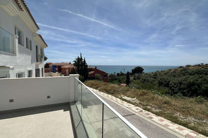 Huizen verkoop in Torrequebrada, Benalmádena, Málaga. 
