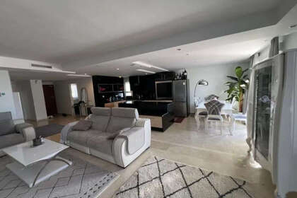 Appartementen verkoop in Nueva andalucia, Málaga. 