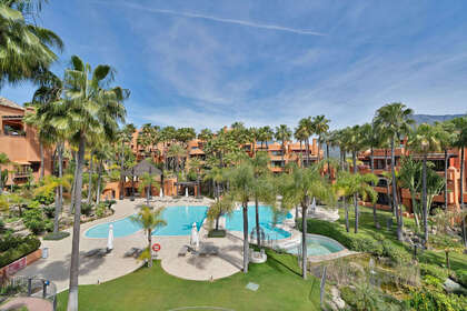 Penthouses verkoop in Puerto Banús, Málaga. 