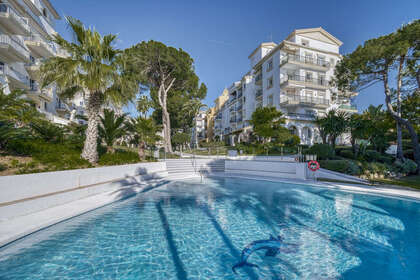Appartementen verkoop in Puerto Banús, Málaga. 