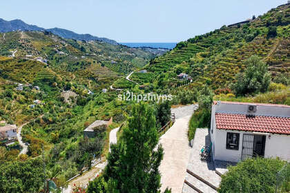 Rijtjeshuizen verkoop in Frigiliana, Málaga. 