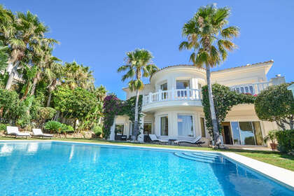 Rijtjeshuizen verkoop in Altos de Los Monteros, Marbella, Málaga. 