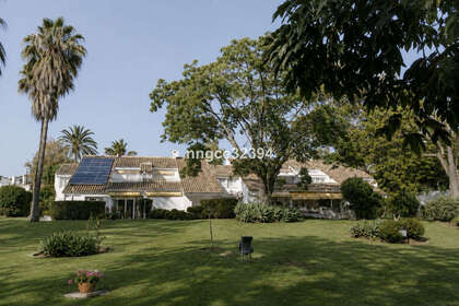 Huizen verkoop in Nueva andalucia, Málaga. 
