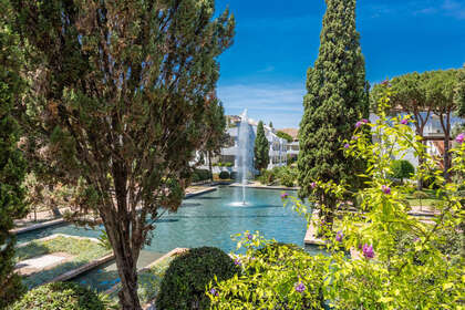 Apartment for sale in Nueva Andalucía, Marbella, Málaga. 