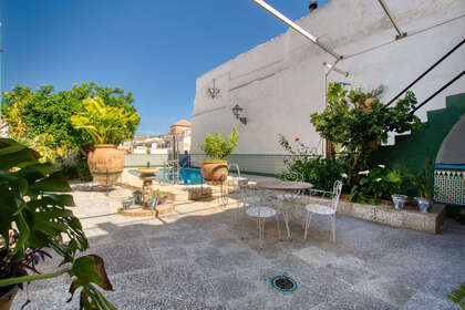 Maison de ville vendre en Vélez-Málaga. 